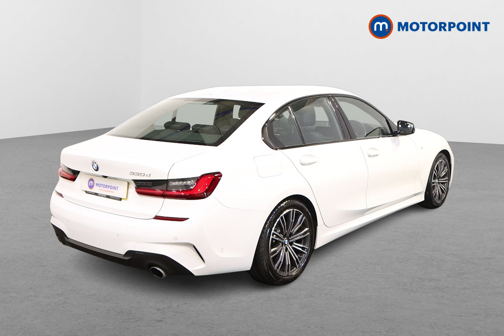 BMW 3 Series M Sport Automatic Diesel Saloon - Stock Number (1554372) - Drivers side rear corner