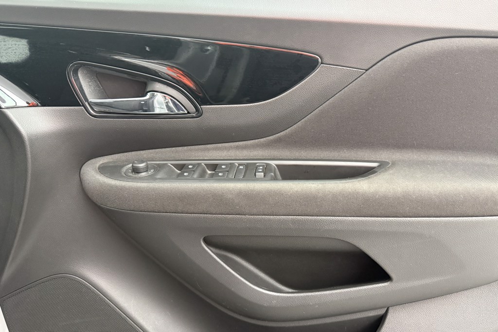 Vauxhall Mokka X Active Manual Petrol SUV - Stock Number (1554441) - 13th supplementary image