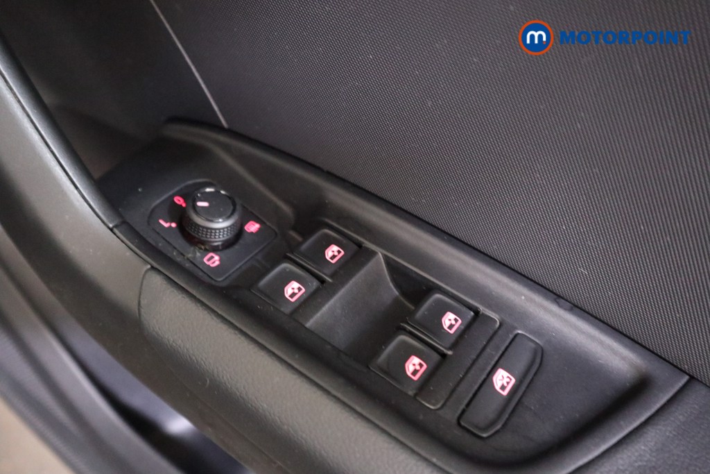 Audi A1 Technik Manual Petrol Hatchback - Stock Number (1554478) - 11th supplementary image