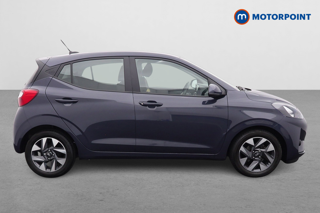 Hyundai I10 Advance Automatic Petrol Hatchback - Stock Number (1554560) - Drivers side