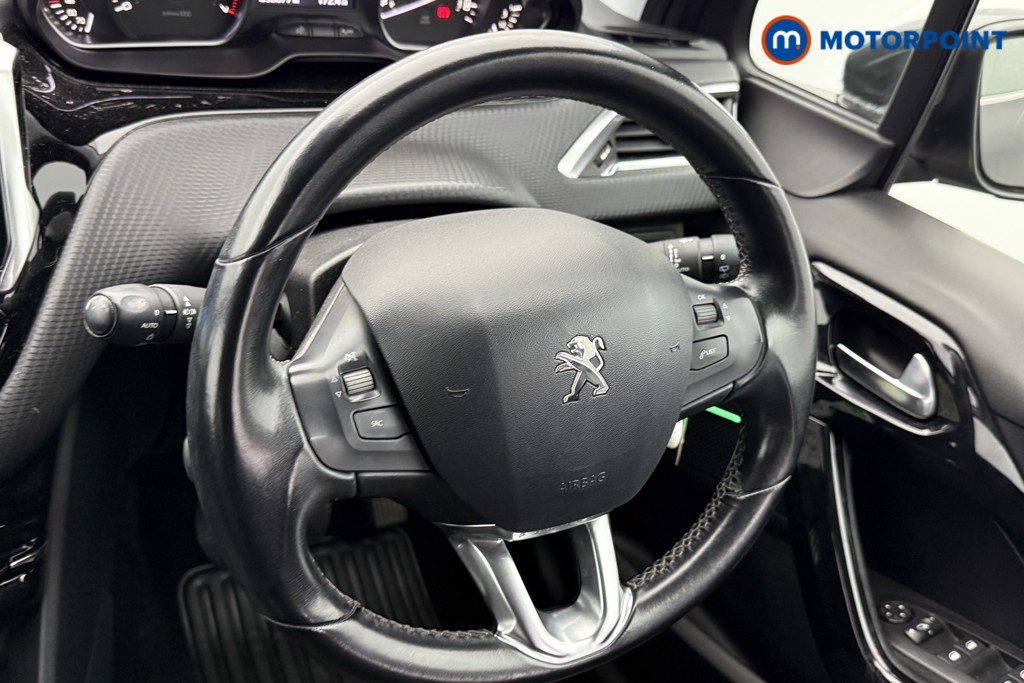 Peugeot 208 Tech Edition Manual Petrol Hatchback - Stock Number (1554950) - 3rd supplementary image