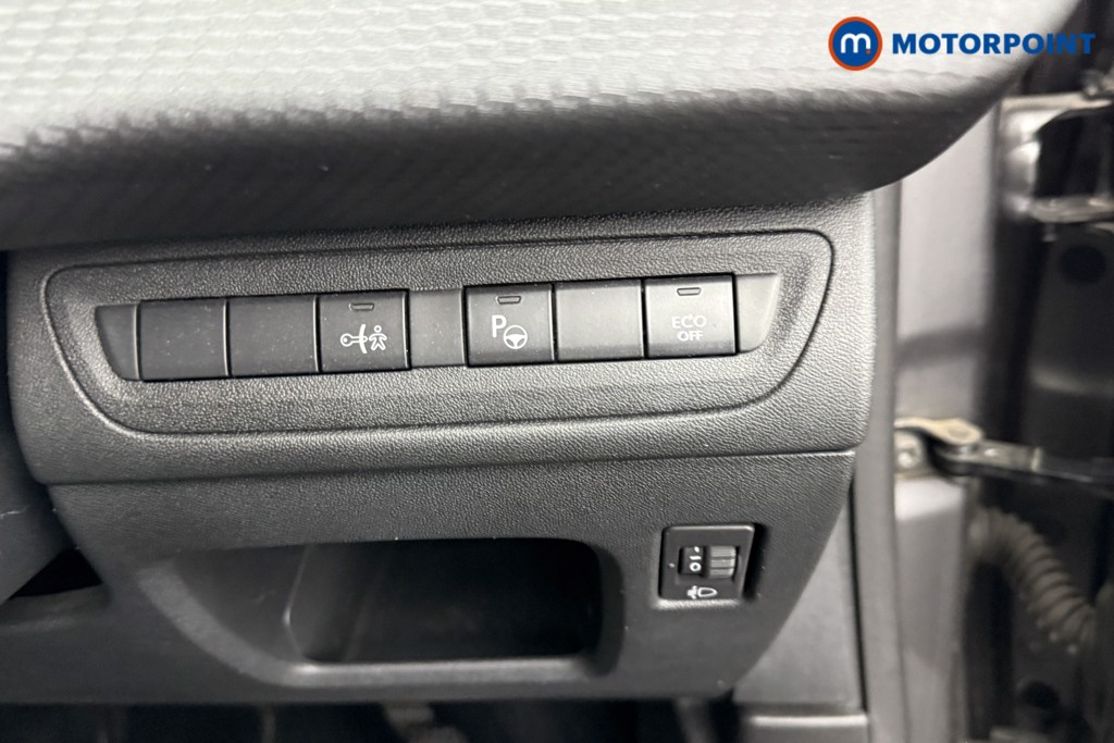 Peugeot 208 Tech Edition Manual Petrol Hatchback - Stock Number (1554950) - 15th supplementary image
