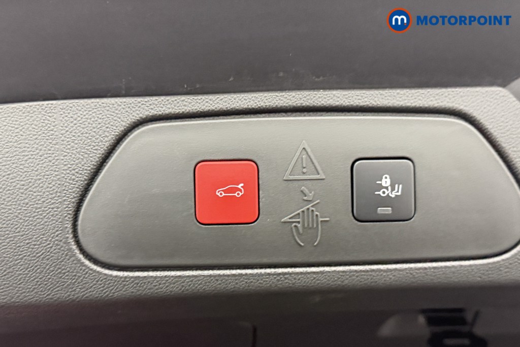 Vauxhall Grandland Ultimate Manual Petrol SUV - Stock Number (1555077) - 19th supplementary image
