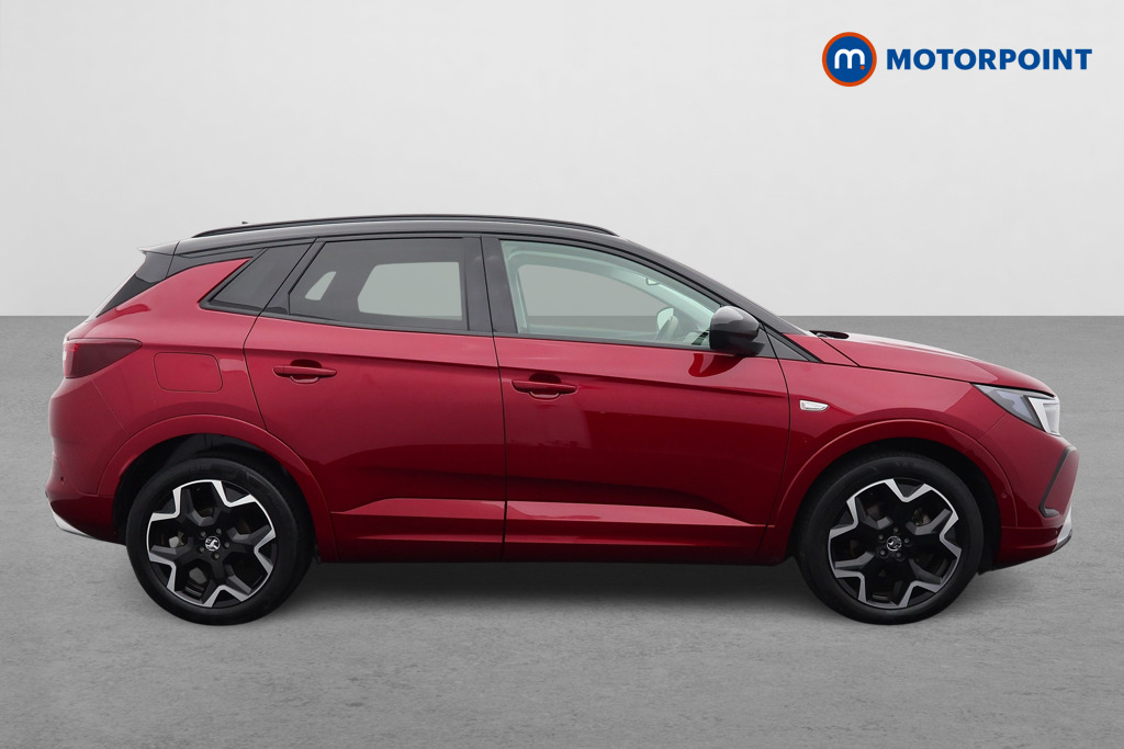 Vauxhall Grandland Ultimate Manual Petrol SUV - Stock Number (1555077) - Drivers side