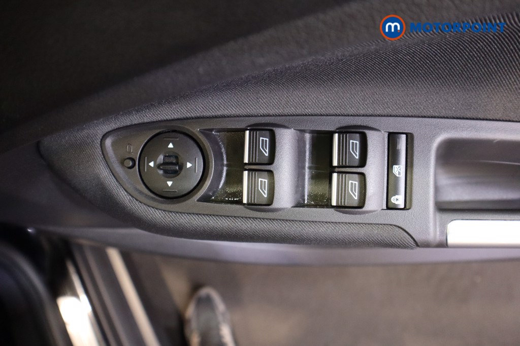 Ford Grand C-Max Titanium Automatic Diesel People Carrier - Stock Number (1555218) - 14th supplementary image