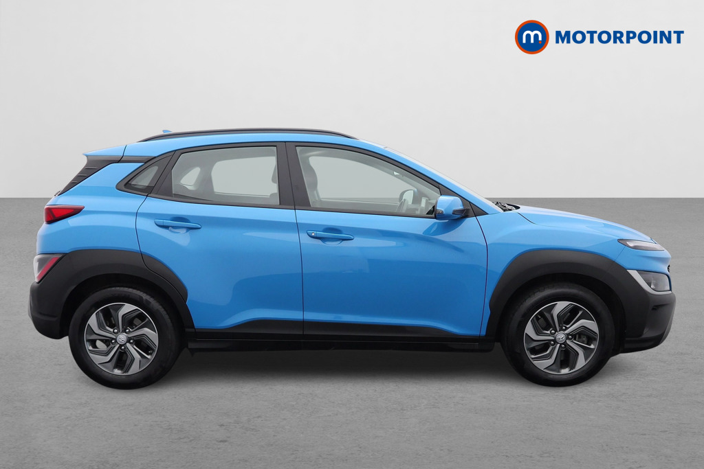 Hyundai Kona Se Connect Automatic Petrol-Electric Hybrid SUV - Stock Number (1555716) - Drivers side