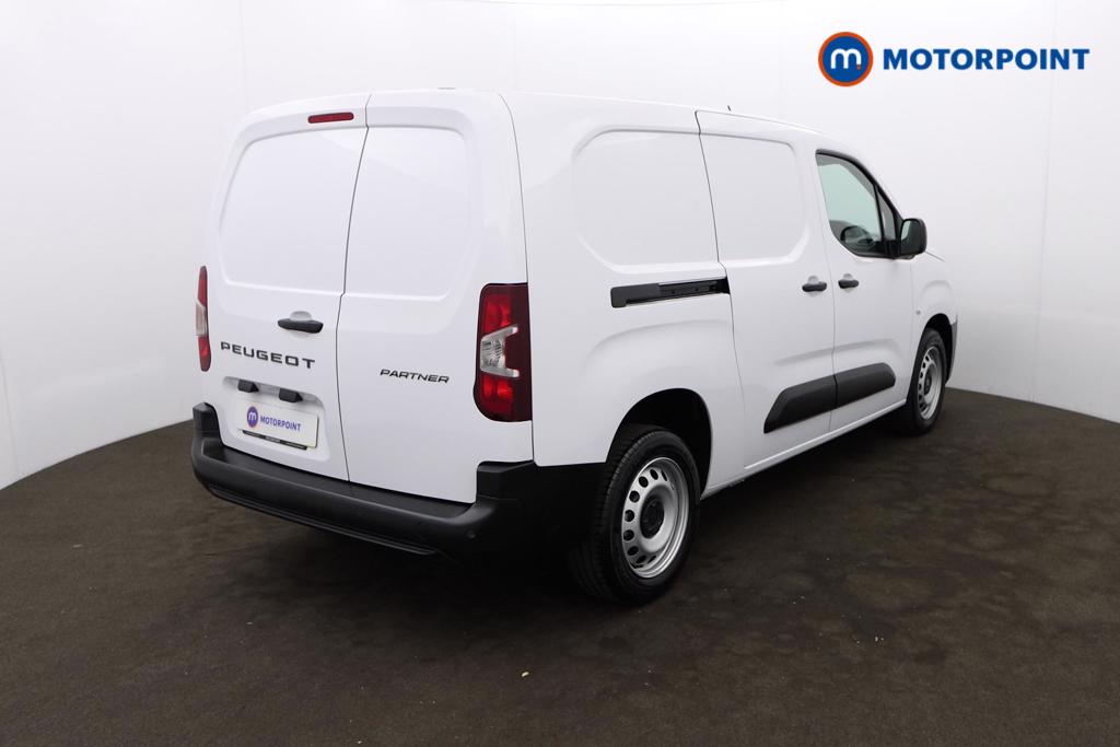Peugeot Partner Professional Manual Diesel Panel Van - Stock Number (1555929) - Drivers side rear corner
