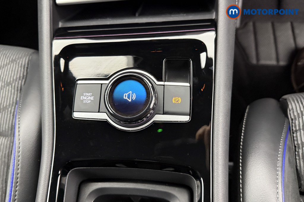 Volkswagen Tiguan R-Line Automatic Petrol Plug-In Hybrid SUV - Stock Number (1556007) - 11th supplementary image