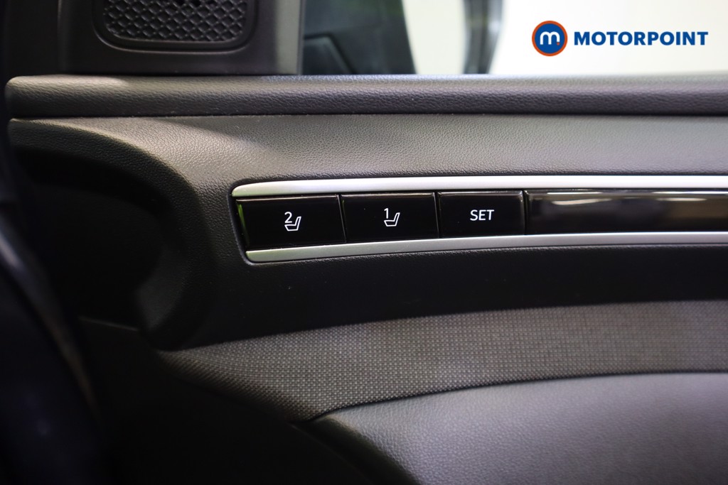 Hyundai Tucson Ultimate Automatic Petrol-Electric Hybrid SUV - Stock Number (1556392) - 7th supplementary image