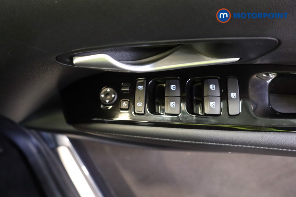 Hyundai Tucson Ultimate Automatic Petrol-Electric Hybrid SUV - Stock Number (1556392) - 9th supplementary image