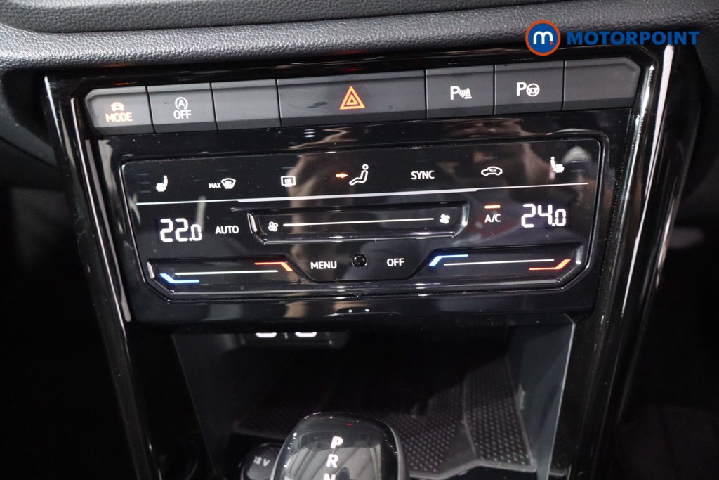 Volkswagen T-Roc R-Line Automatic Petrol SUV - Stock Number (1556492) - 16th supplementary image
