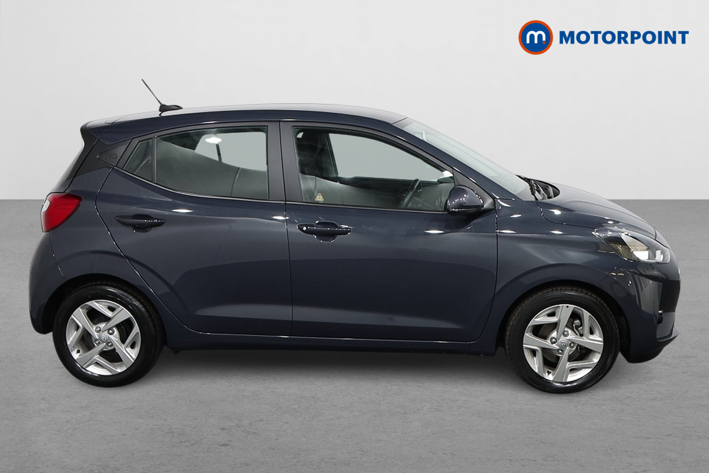 Hyundai I10 Se Connect Automatic Petrol Hatchback - Stock Number (1556503) - Drivers side