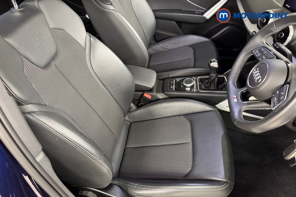 Audi Q2 Black Edition Manual Petrol SUV - Stock Number (1556519) - 5th supplementary image