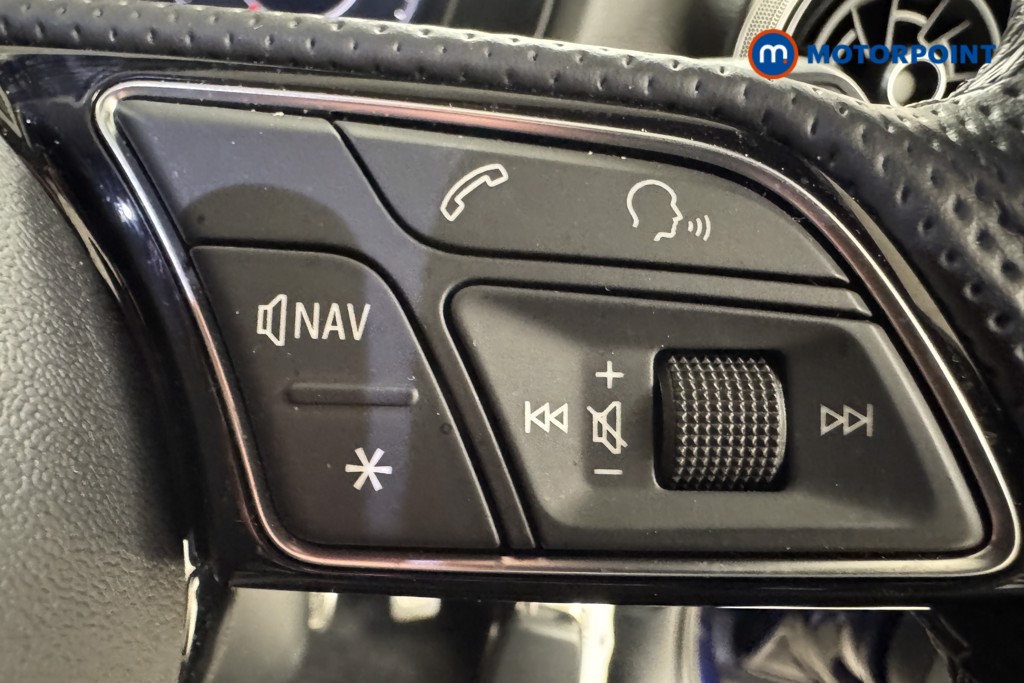 Audi Q2 Black Edition Manual Petrol SUV - Stock Number (1556519) - 14th supplementary image