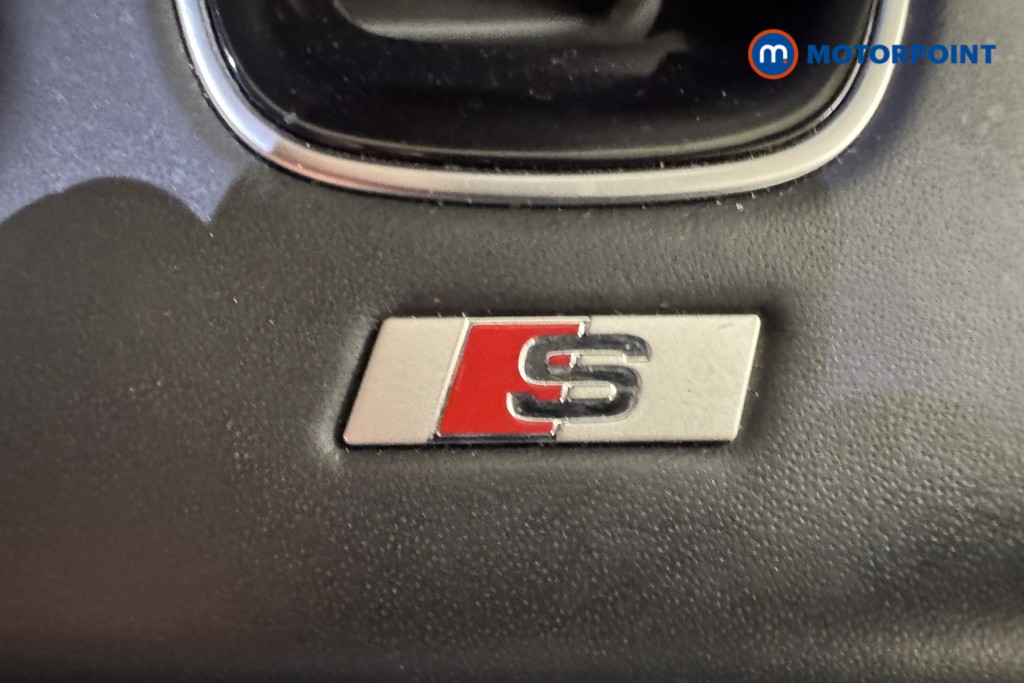 Audi Q2 Black Edition Manual Petrol SUV - Stock Number (1556519) - 15th supplementary image