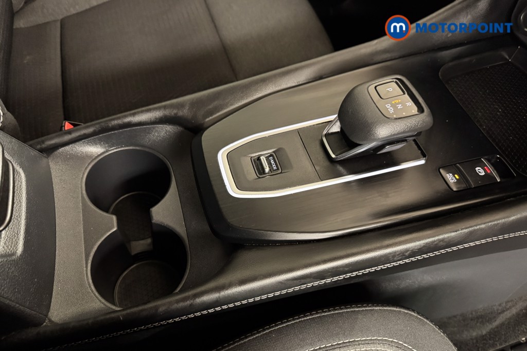 Nissan Qashqai N-Connecta Automatic Petrol SUV - Stock Number (1556752) - 10th supplementary image