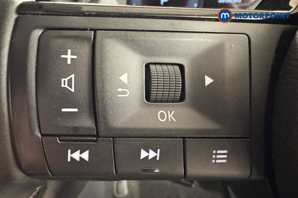 Nissan Qashqai N-Connecta Automatic Petrol SUV - Stock Number (1556752) - 13th supplementary image