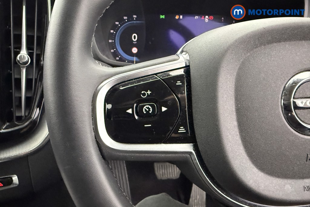 Volvo Xc60 Plus Automatic Diesel SUV - Stock Number (1556859) - 13th supplementary image