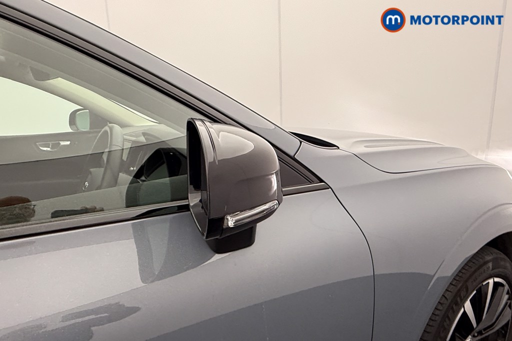 Volvo Xc60 Plus Automatic Diesel SUV - Stock Number (1556859) - 18th supplementary image