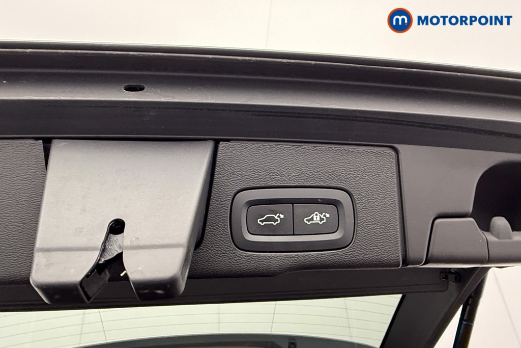 Volvo Xc60 Plus Automatic Diesel SUV - Stock Number (1556859) - 22nd supplementary image