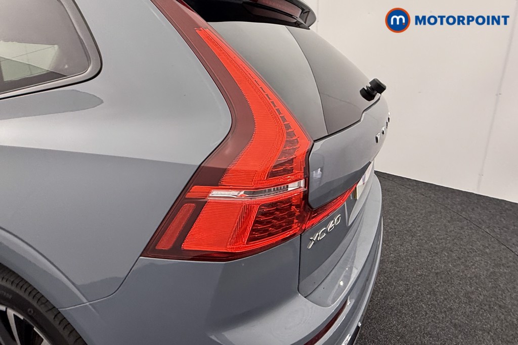 Volvo Xc60 Plus Automatic Diesel SUV - Stock Number (1556859) - 26th supplementary image