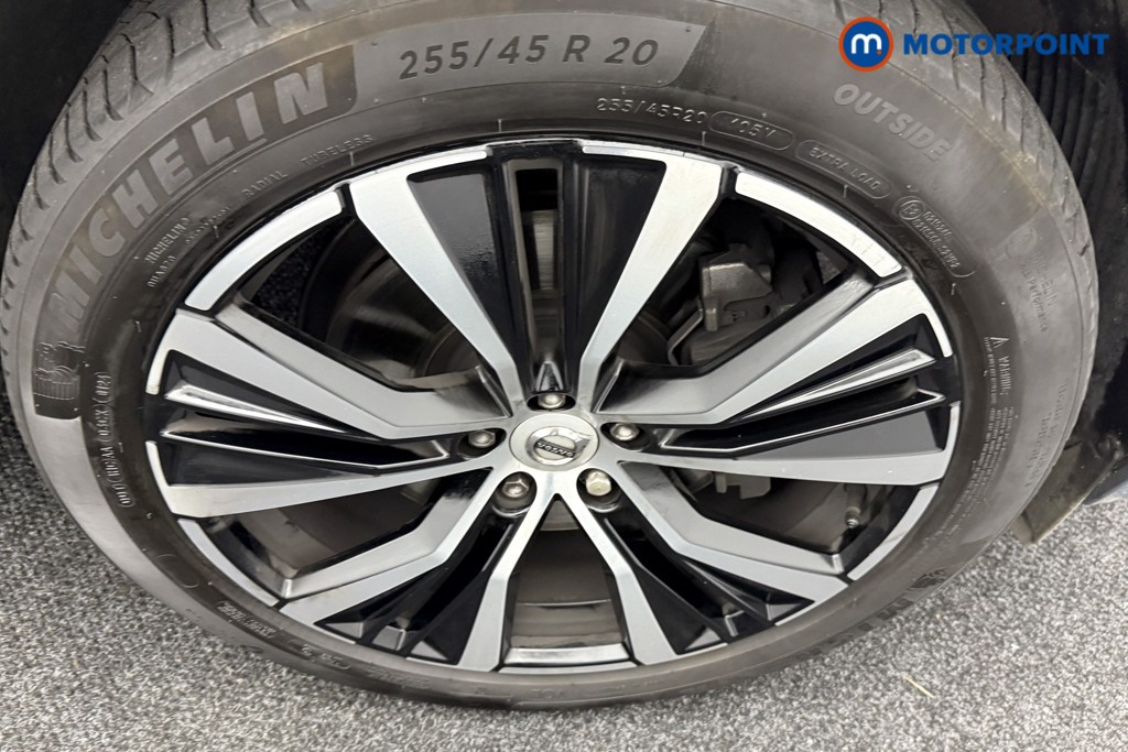 Volvo Xc60 Plus Automatic Diesel SUV - Stock Number (1556859) - 33rd supplementary image