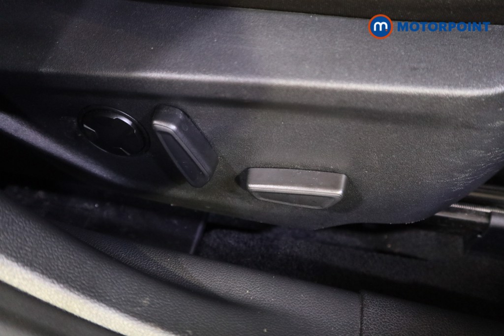 Ford Focus ST Manual Petrol Hatchback - Stock Number (1556951) - 11th supplementary image