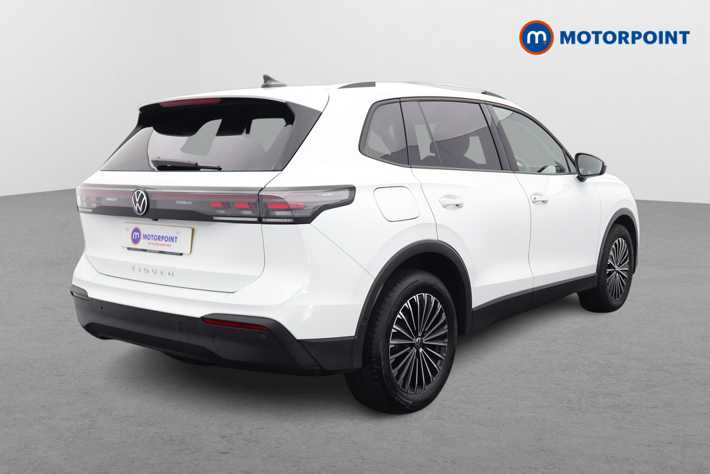 Volkswagen Tiguan Match Automatic Diesel SUV - Stock Number (1556952) - Drivers side rear corner
