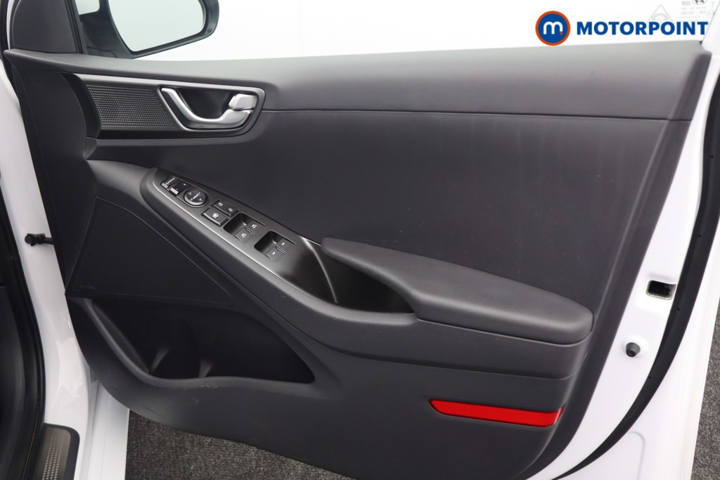 Hyundai Ioniq Premium Automatic Electric Hatchback - Stock Number (1556957) - 16th supplementary image