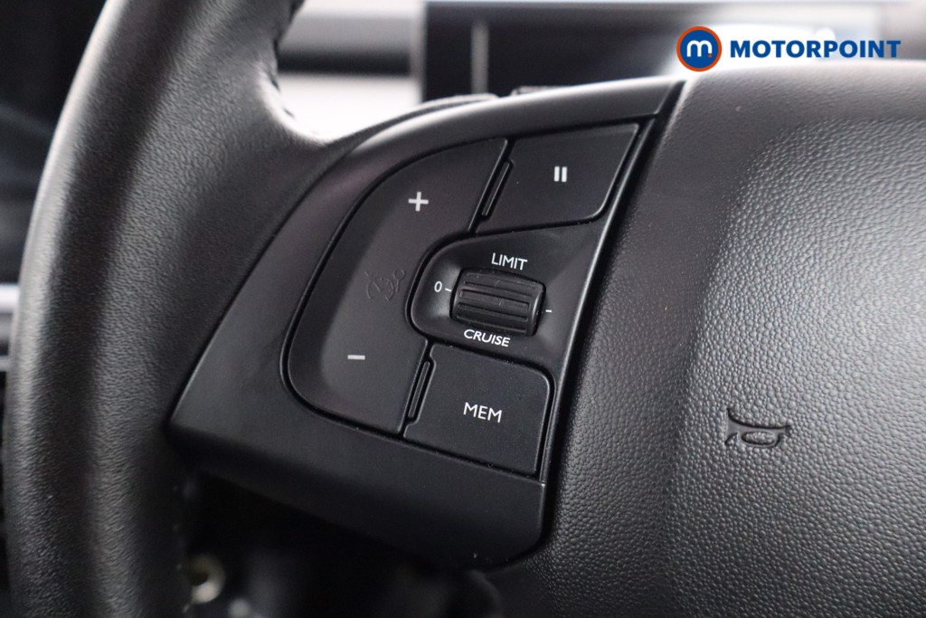 Citroen C4 Cactus Flair Manual Petrol SUV - Stock Number (1557249) - 7th supplementary image