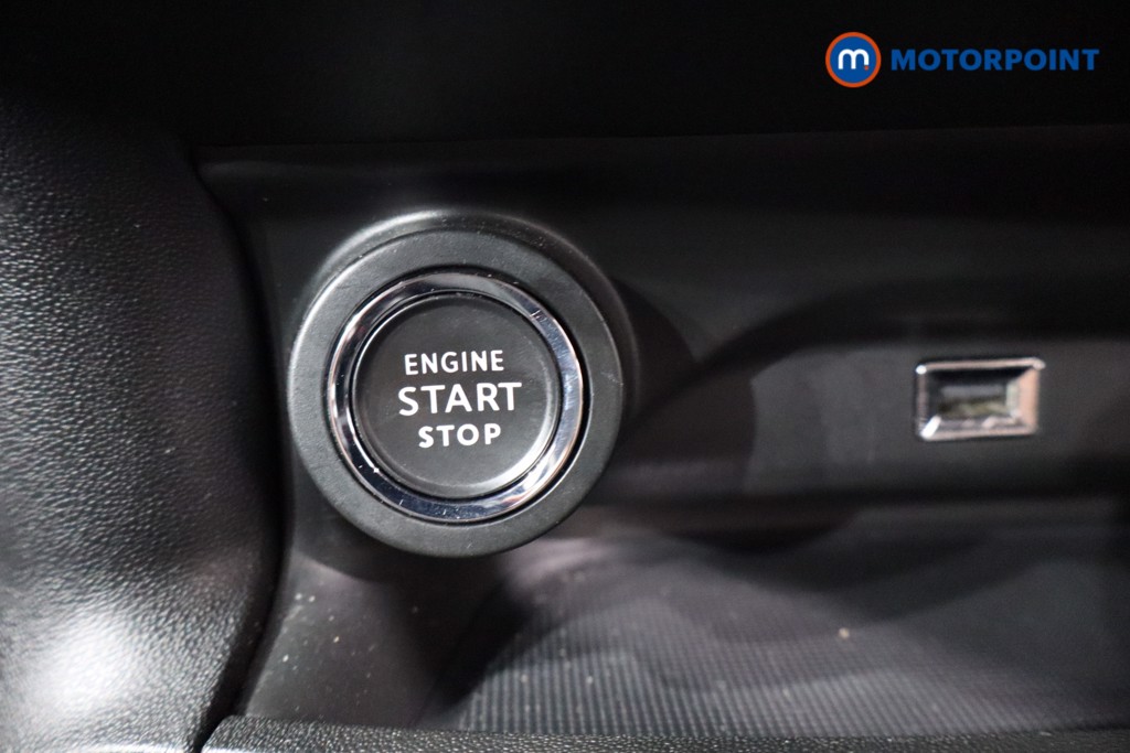 Citroen C4 Cactus Flair Manual Petrol SUV - Stock Number (1557249) - 13th supplementary image