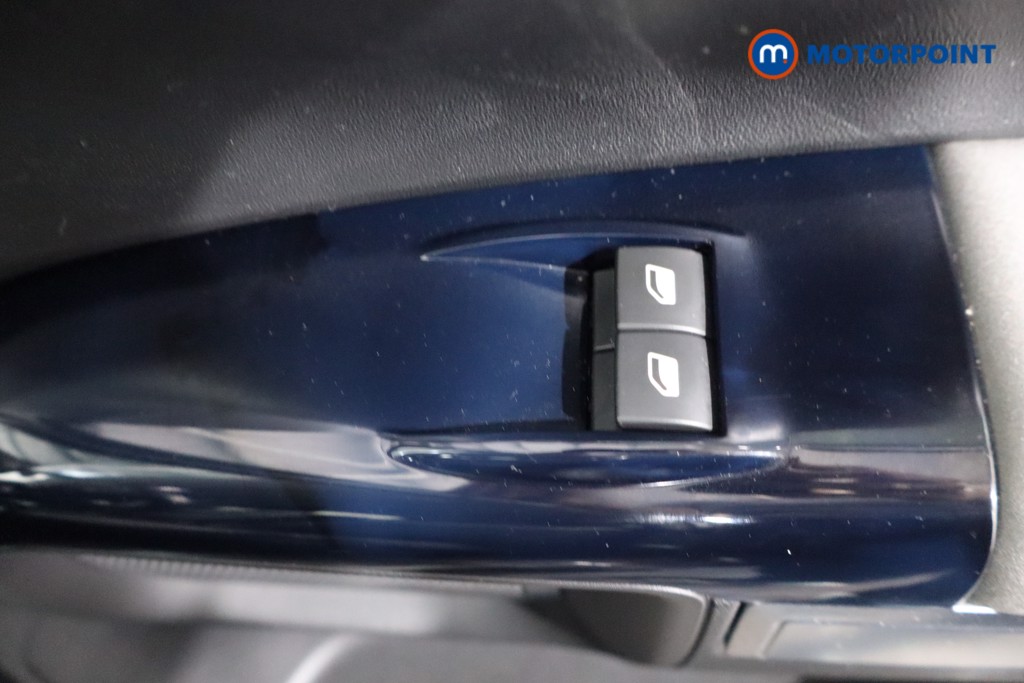 Citroen C4 Cactus Flair Manual Petrol SUV - Stock Number (1557249) - 17th supplementary image