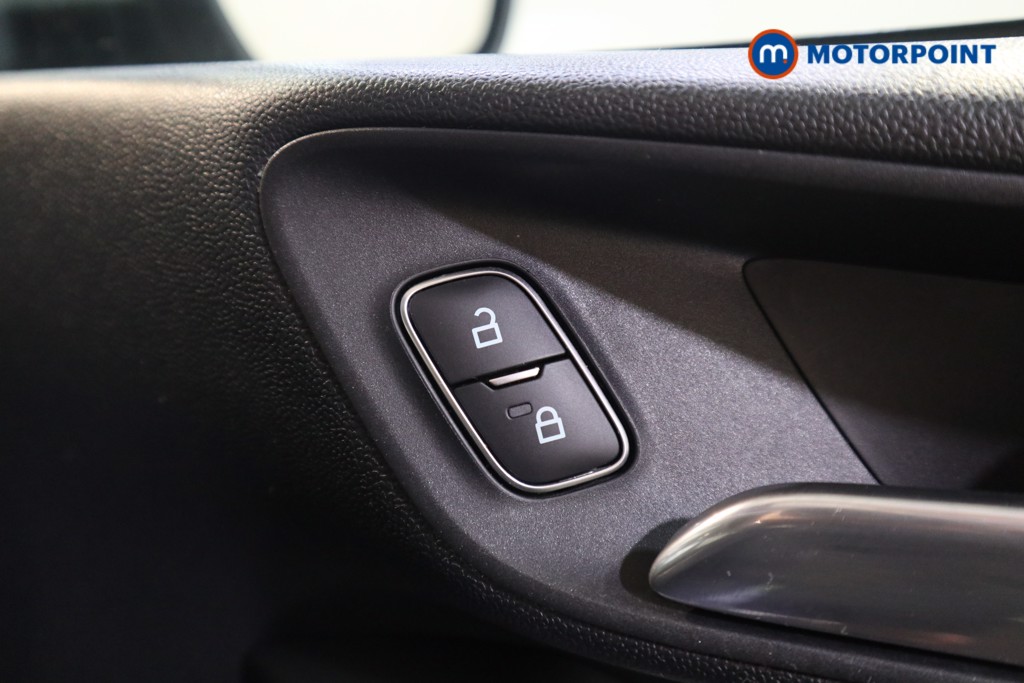 Ford Fiesta Active X Edition Manual Petrol Hatchback - Stock Number (1557315) - 11th supplementary image