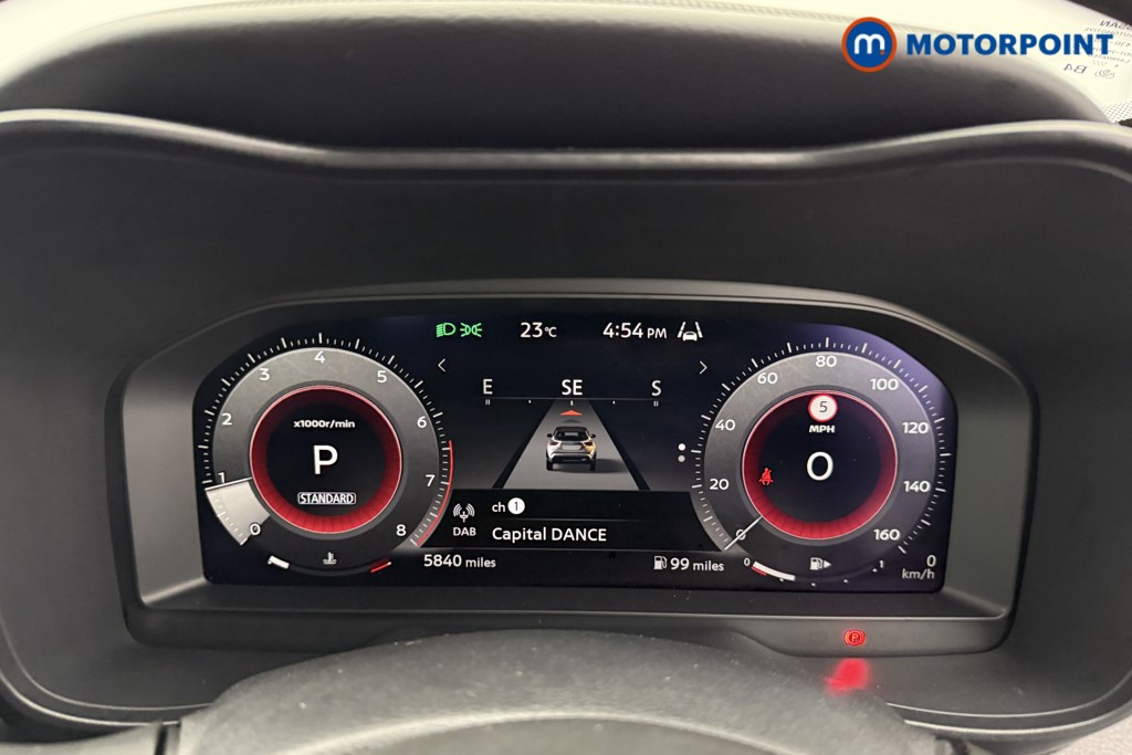 Nissan Juke N-Connecta Automatic Petrol SUV - Stock Number (1557347) - 5th supplementary image