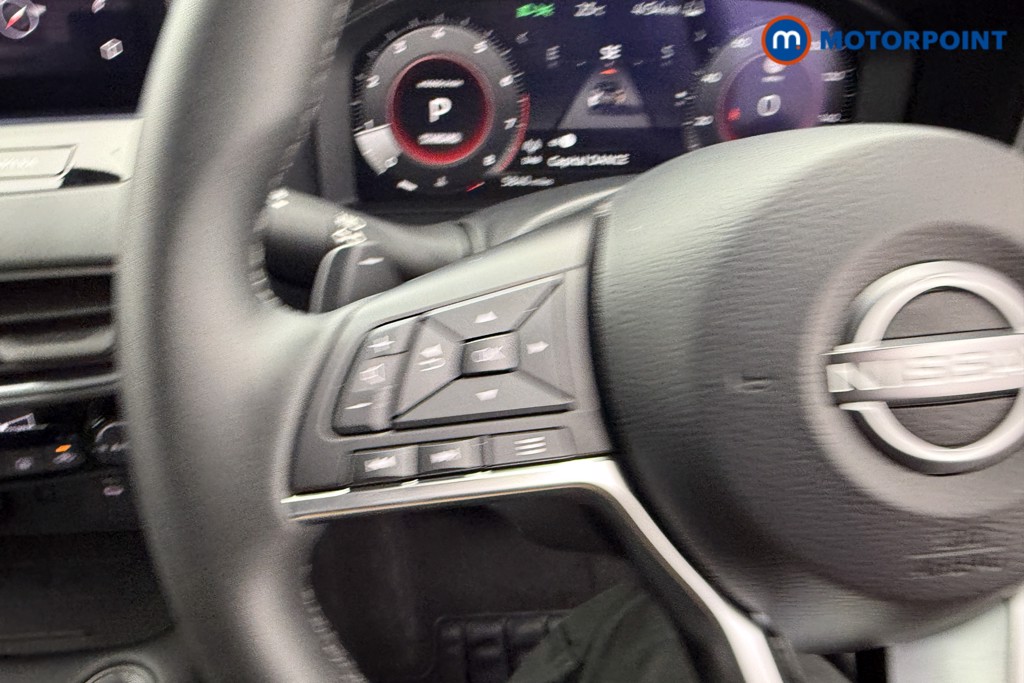 Nissan Juke N-Connecta Automatic Petrol SUV - Stock Number (1557347) - 13th supplementary image