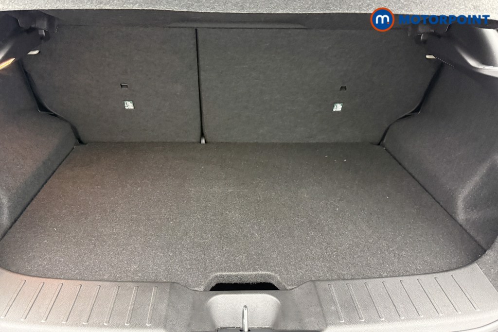 Nissan Juke N-Connecta Automatic Petrol SUV - Stock Number (1557347) - 21st supplementary image