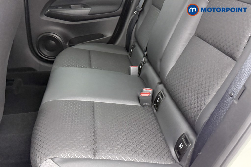 Nissan Juke N-Connecta Automatic Petrol SUV - Stock Number (1557347) - 23rd supplementary image