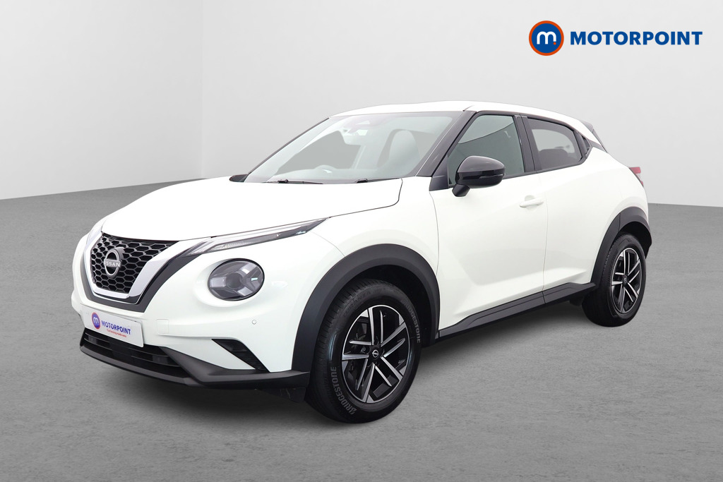 Nissan Juke N-Connecta Automatic Petrol SUV - Stock Number (1557347) - Passenger side front corner
