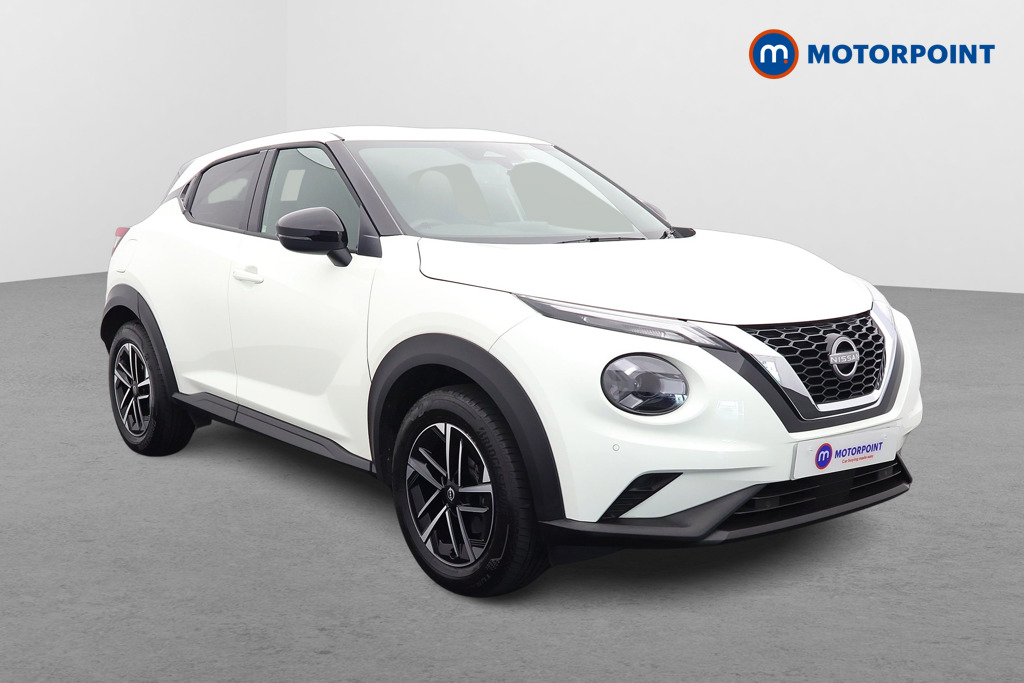 Nissan Juke N-Connecta Automatic Petrol SUV - Stock Number (1557347) - Drivers side front corner