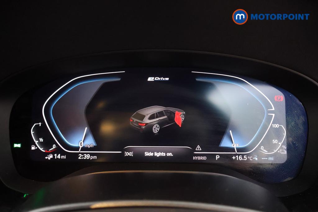 BMW 5 Series M Sport Automatic Petrol Plug-In Hybrid Estate - Stock Number (1557473) - 2nd supplementary image