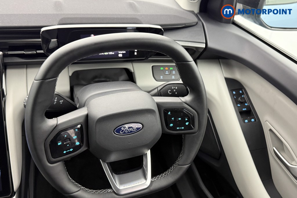 Ford Explorer Select Automatic Electric SUV - Stock Number (1557483) - 3rd supplementary image