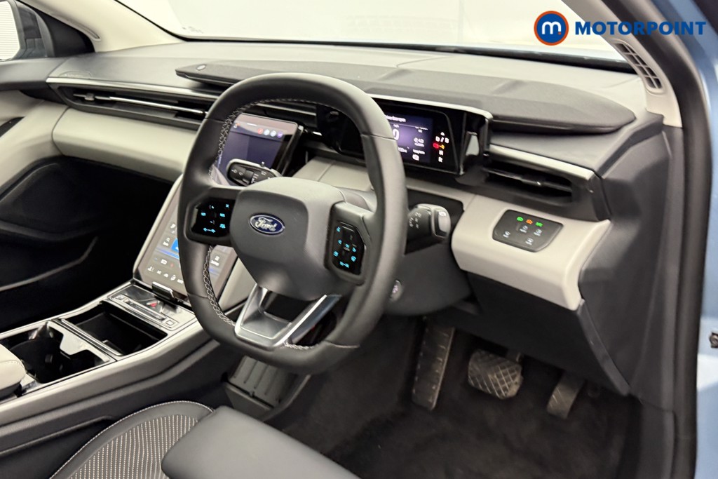 Ford Explorer Select Automatic Electric SUV - Stock Number (1557483) - 4th supplementary image