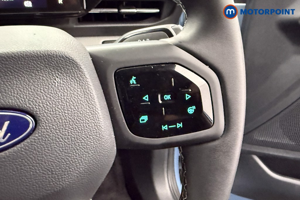 Ford Explorer Select Automatic Electric SUV - Stock Number (1557483) - 11th supplementary image