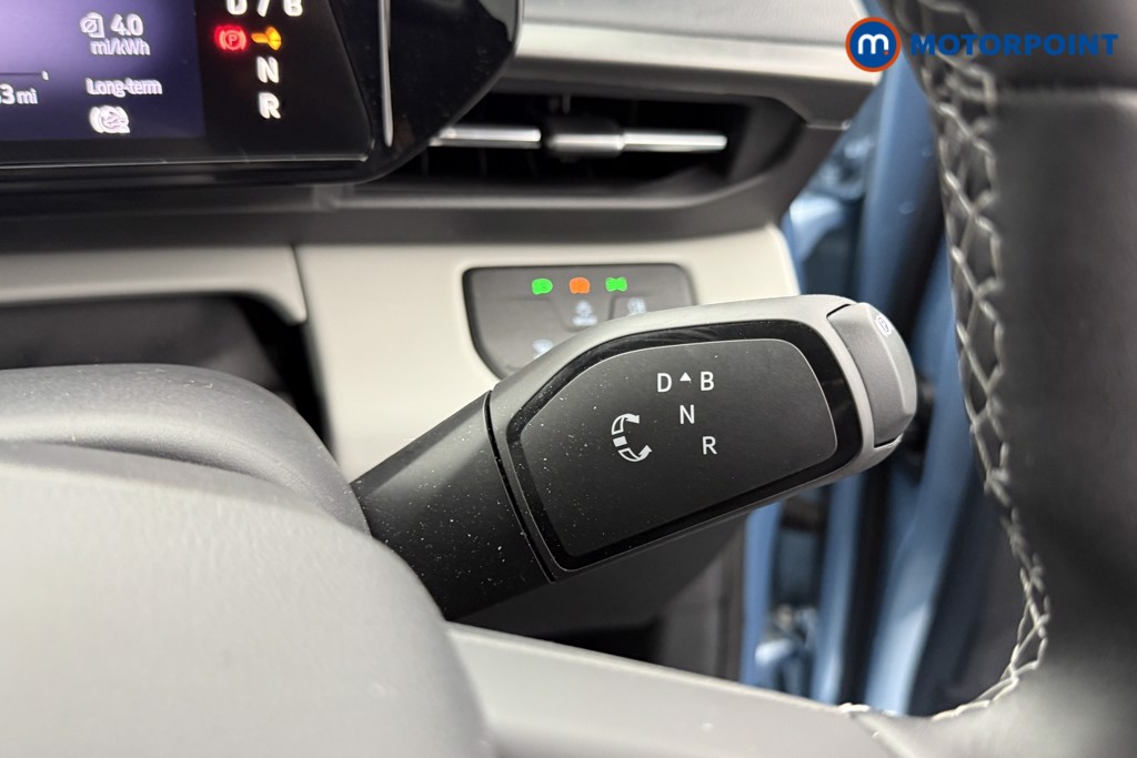 Ford Explorer Select Automatic Electric SUV - Stock Number (1557483) - 12th supplementary image