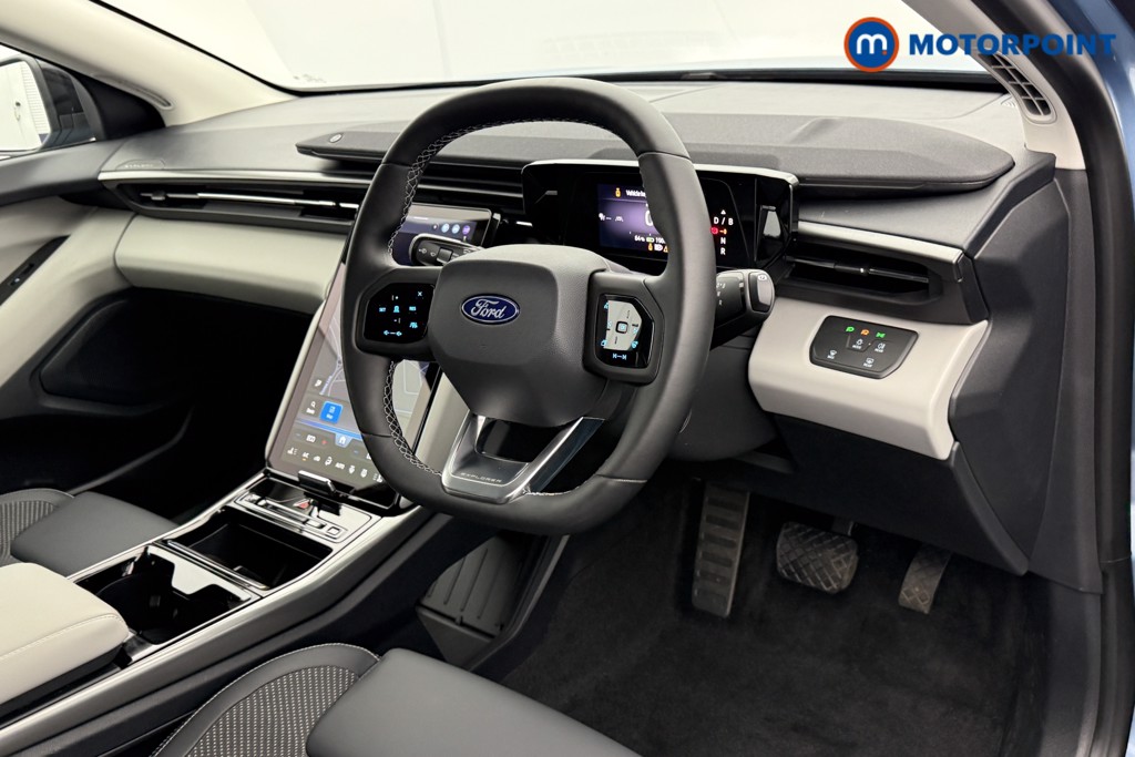 Ford Explorer Select Automatic Electric SUV - Stock Number (1557497) - 4th supplementary image