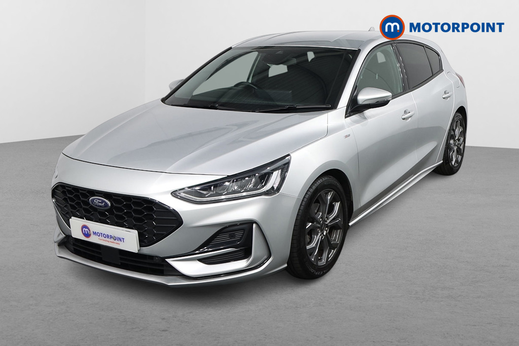 Ford Focus St-Line Automatic Diesel Hatchback - Stock Number (1557508) - Passenger side front corner