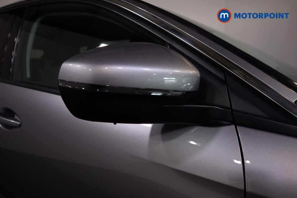 Peugeot 3008 Allure Manual Petrol SUV - Stock Number (1557526) - 15th supplementary image