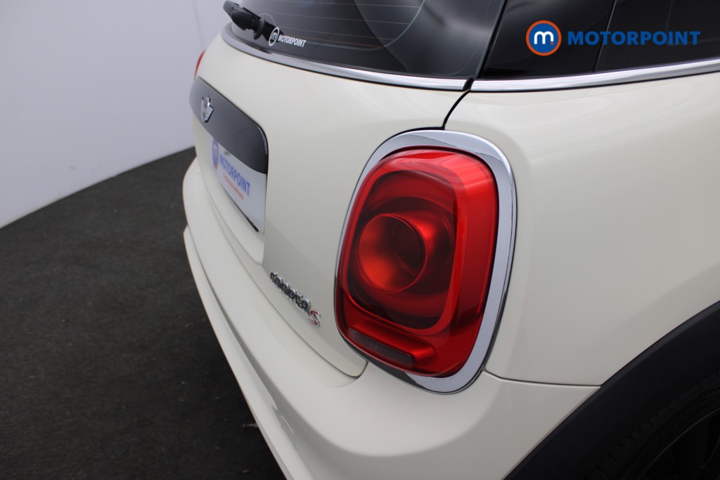 Mini Hatchback Cooper S Automatic Petrol Hatchback - Stock Number (1557558) - 20th supplementary image