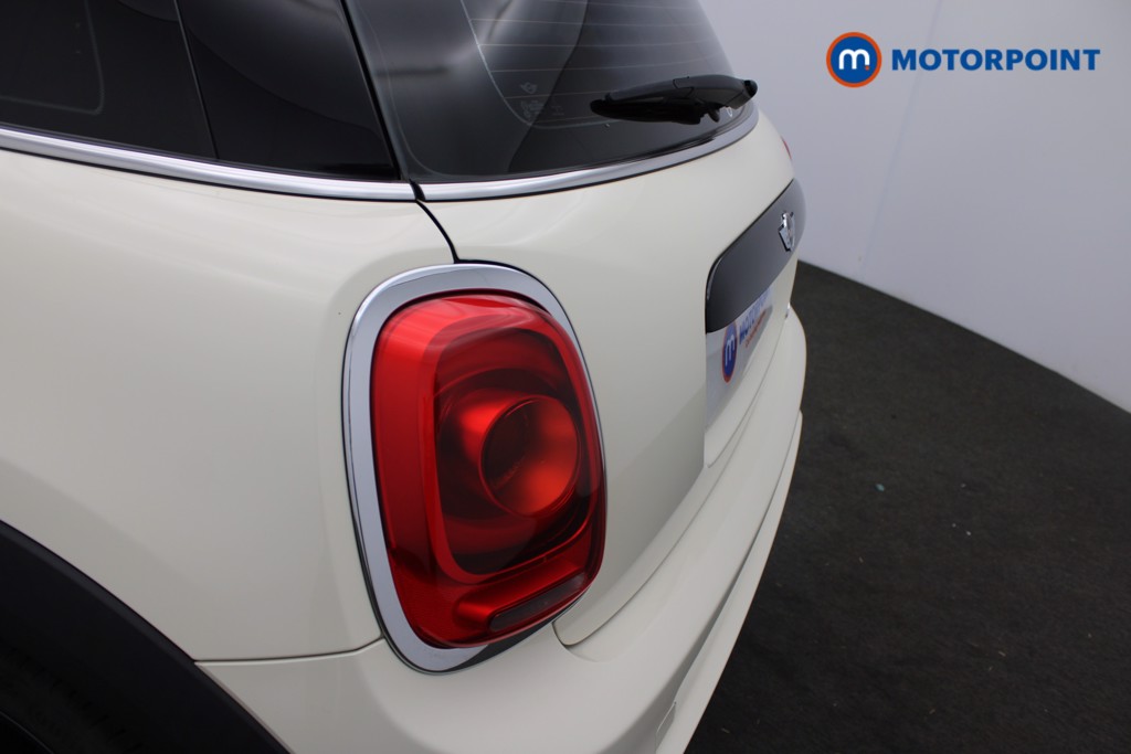 Mini Hatchback Cooper S Automatic Petrol Hatchback - Stock Number (1557558) - 22nd supplementary image