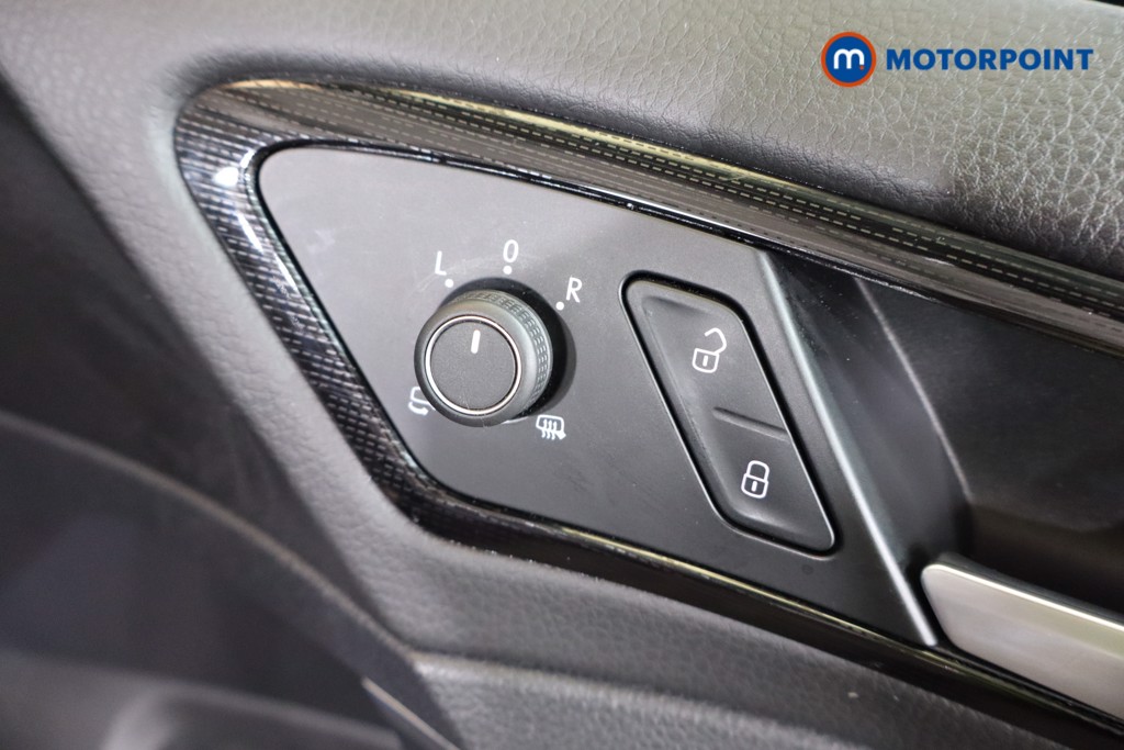 Volkswagen Golf Gt Edition Manual Diesel Hatchback - Stock Number (1557578) - 14th supplementary image